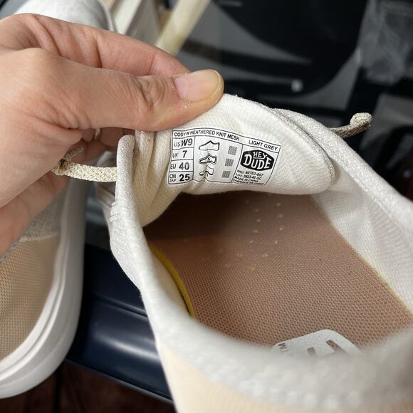 Hey Dude Cody W Heathered Knit Mesh Shoes Women's Size W9 Light Grey Slip Ons - Picture 2 of 7